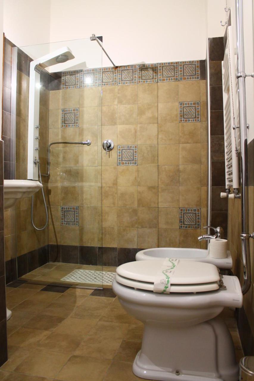 Exclusive Central Apartment 48 Рим Екстер'єр фото