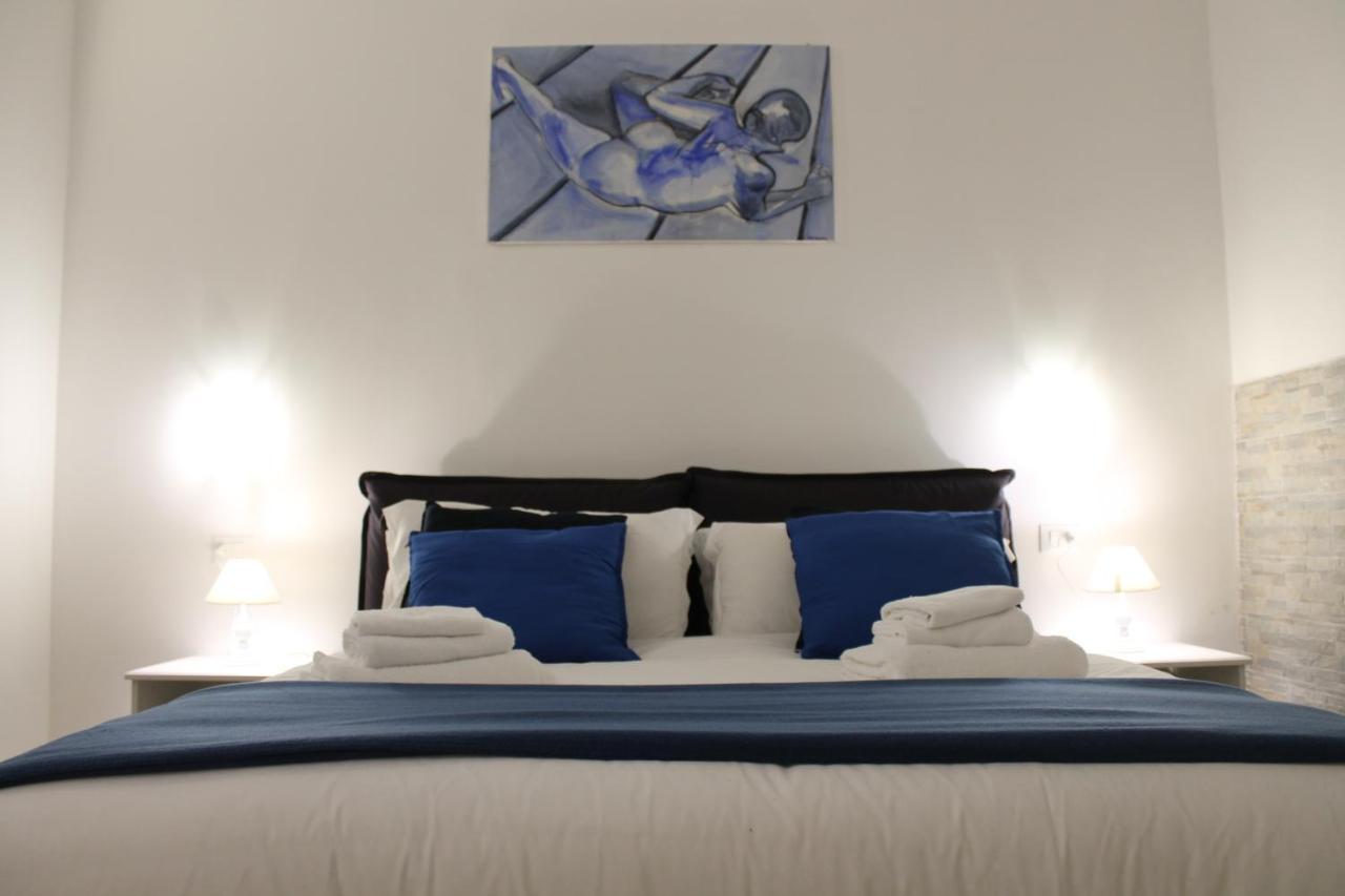 Exclusive Central Apartment 48 Рим Екстер'єр фото