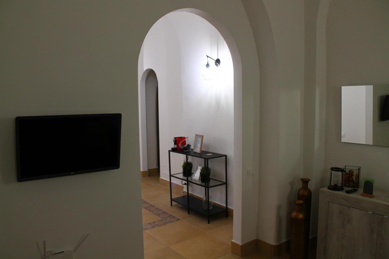 Exclusive Central Apartment 48 Рим Екстер'єр фото