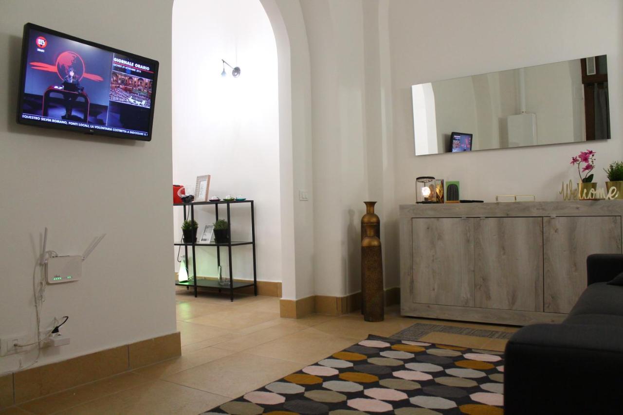 Exclusive Central Apartment 48 Рим Екстер'єр фото