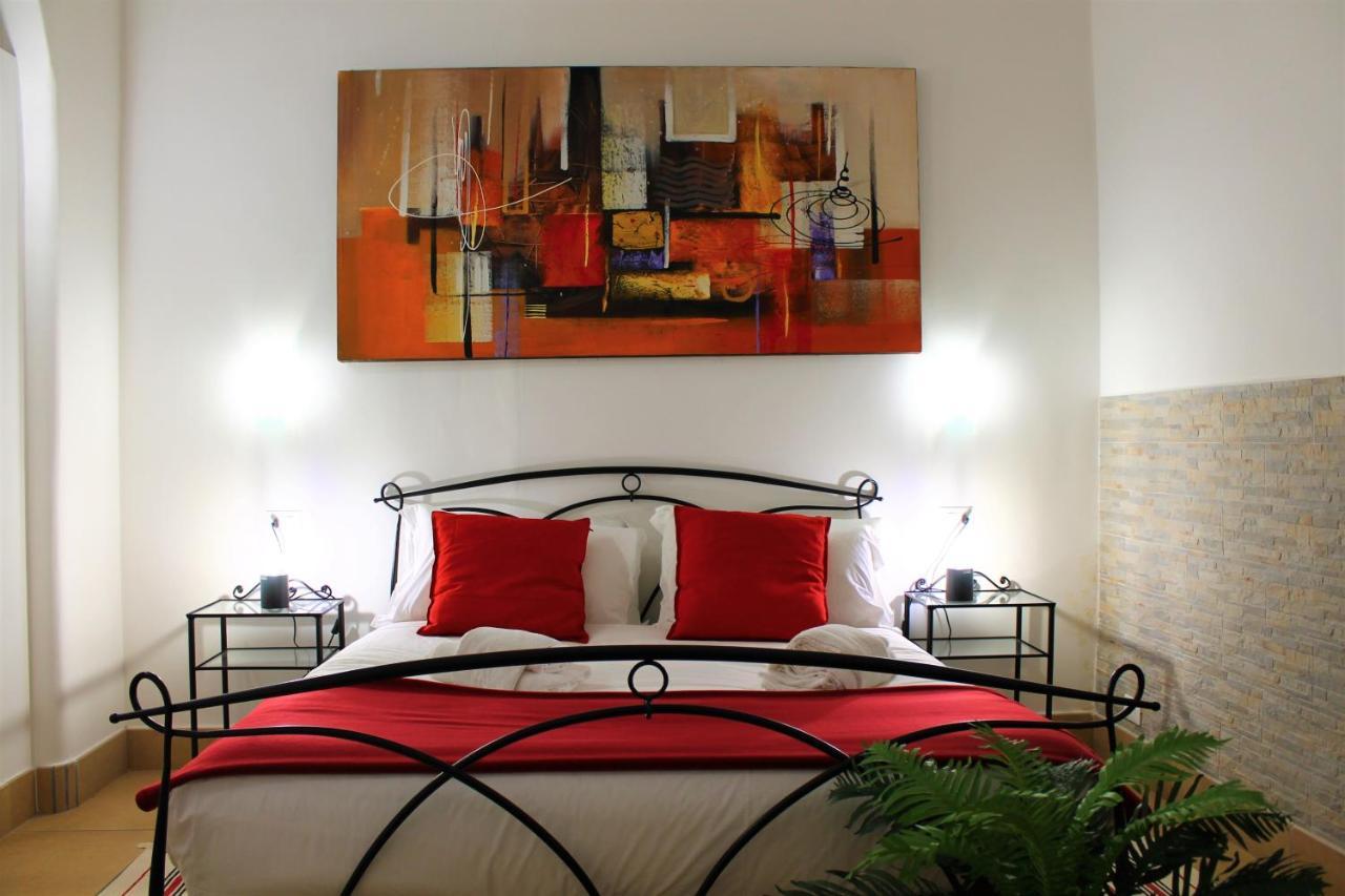 Exclusive Central Apartment 48 Рим Екстер'єр фото