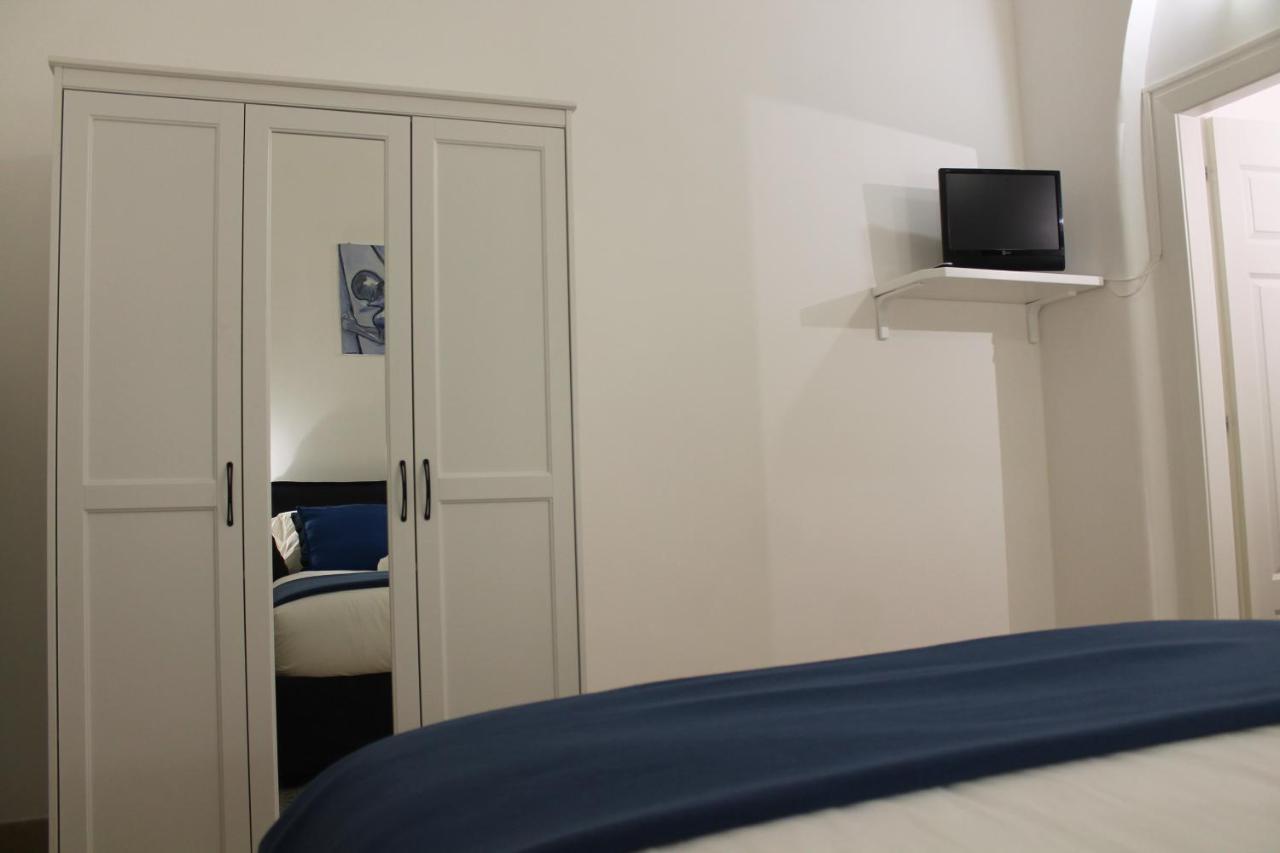 Exclusive Central Apartment 48 Рим Екстер'єр фото