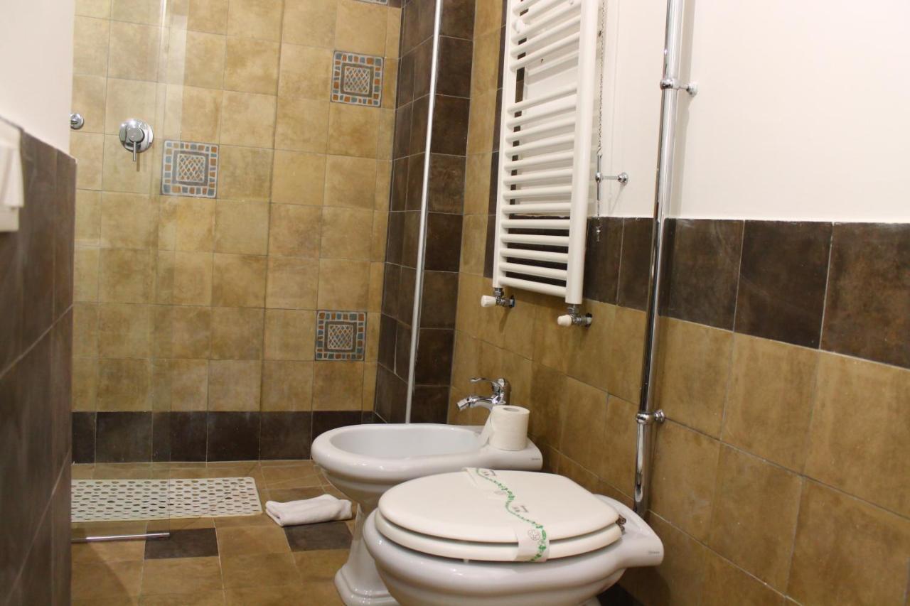 Exclusive Central Apartment 48 Рим Екстер'єр фото