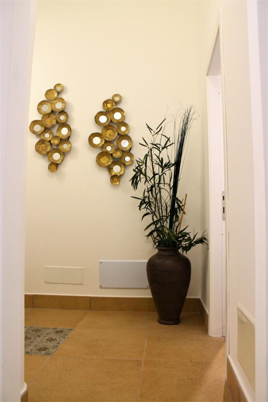 Exclusive Central Apartment 48 Рим Екстер'єр фото